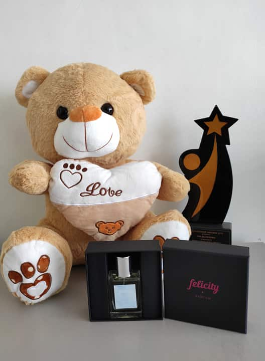 Philblossoms 16 inches Bear with Felicity Perfume